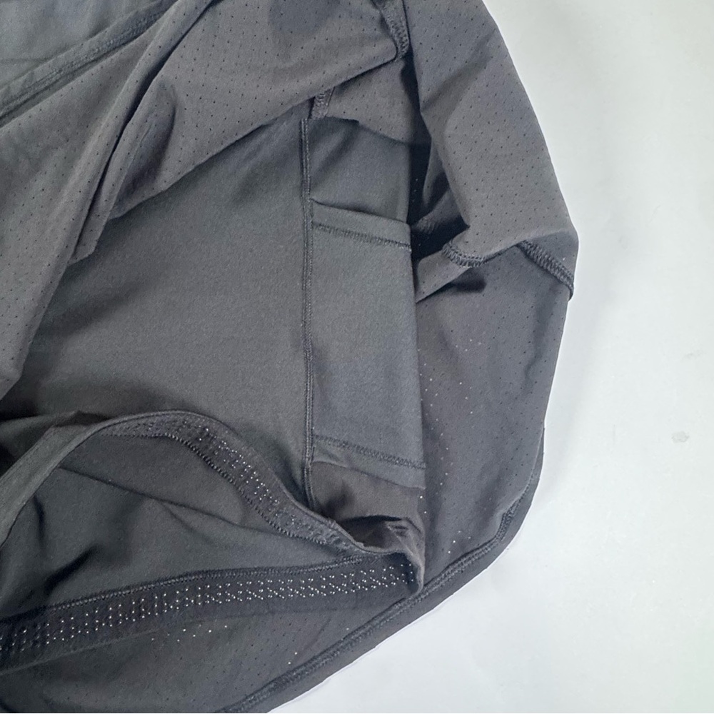 NWT Calia High-Rise Performance Short - Black - Size Large - Picture 4 of 6